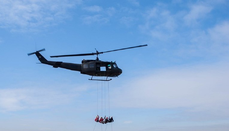 Oružane snage BiH dobile četiri nova američka helikoptera