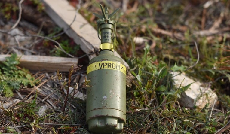 Policija: Pirotehničare je ubila rasprskavajuća odskočna mina