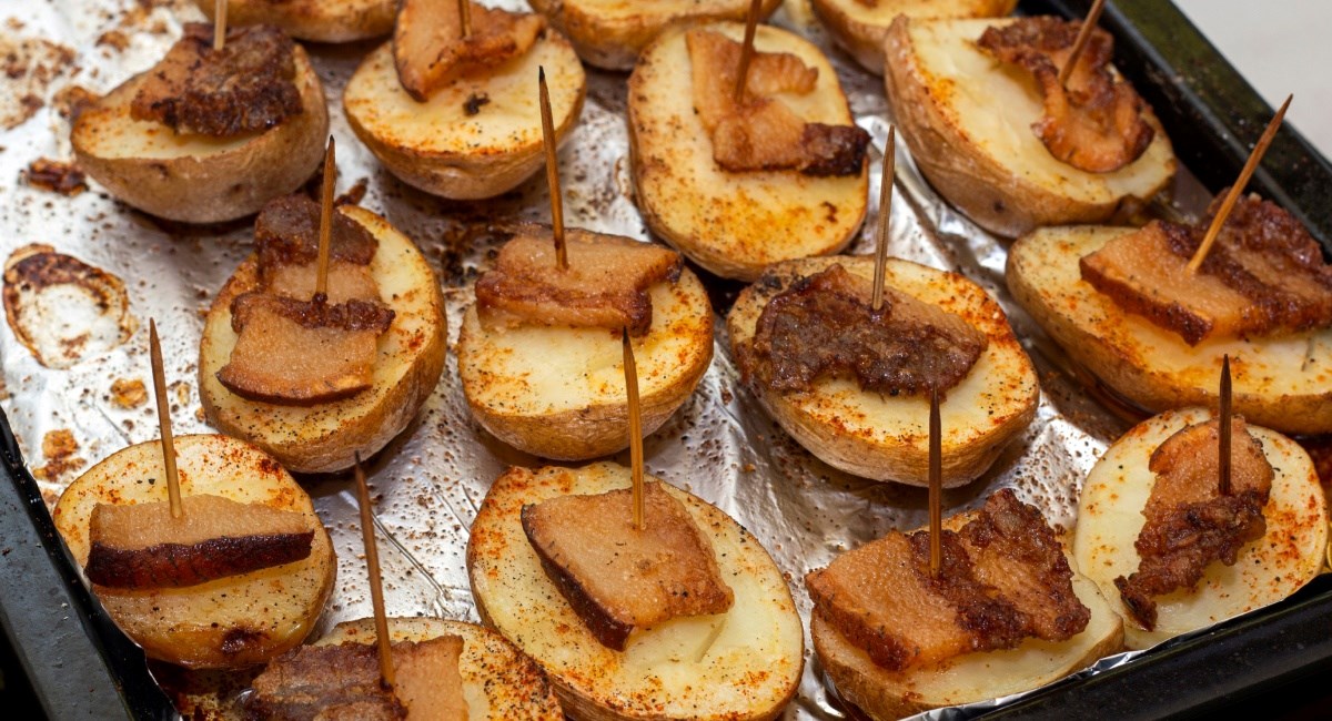 Nekoć skroman obrok za radnike, a danas je jedno od omiljenijih zimskih jela