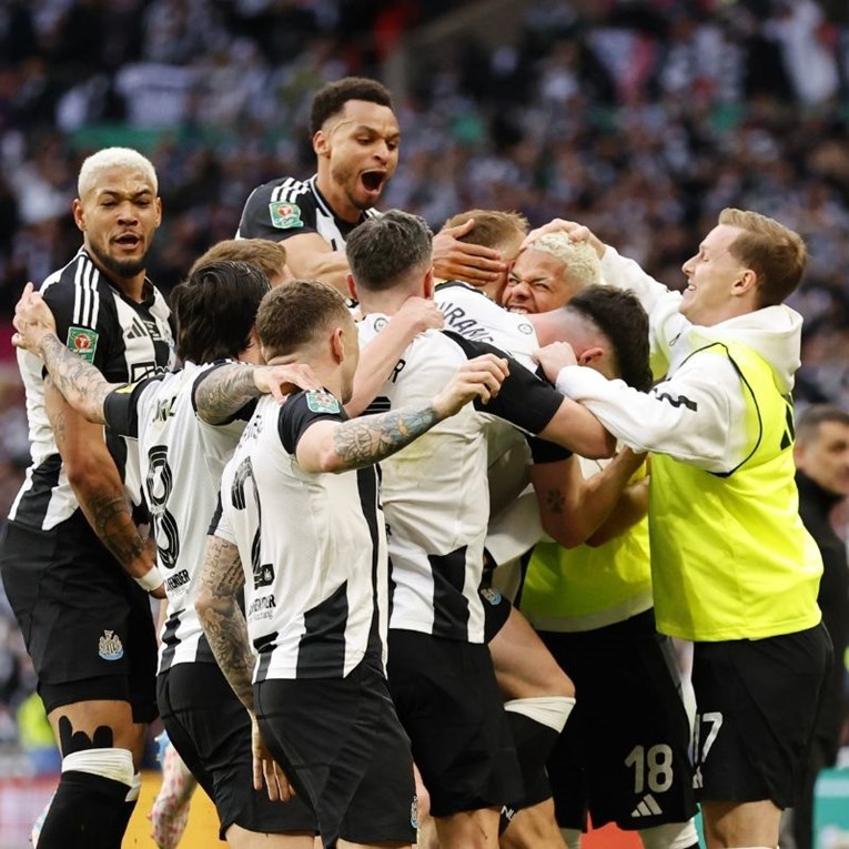 Newcastle pobijedio Liverpool i osvojio svoj prvi EFL Kup