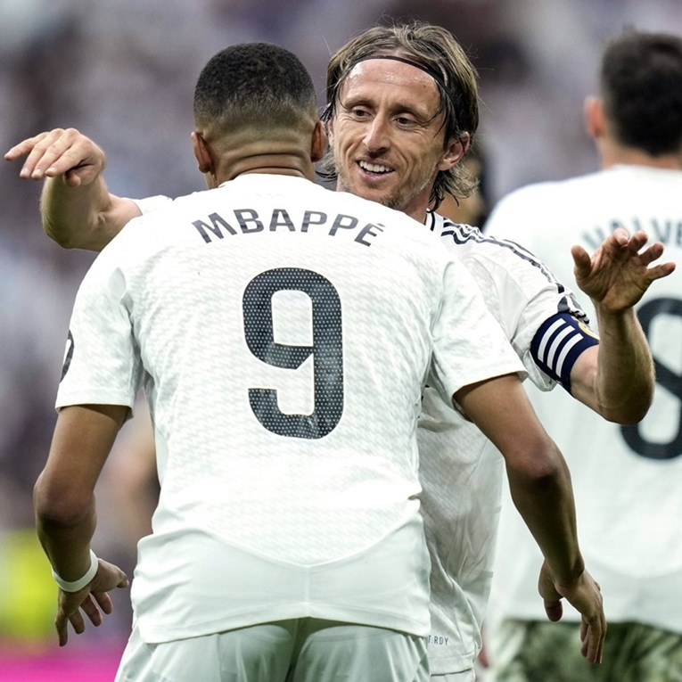 Mbappe: Pogodilo me što ljudi misle da nisam htio prepustiti penal Modriću