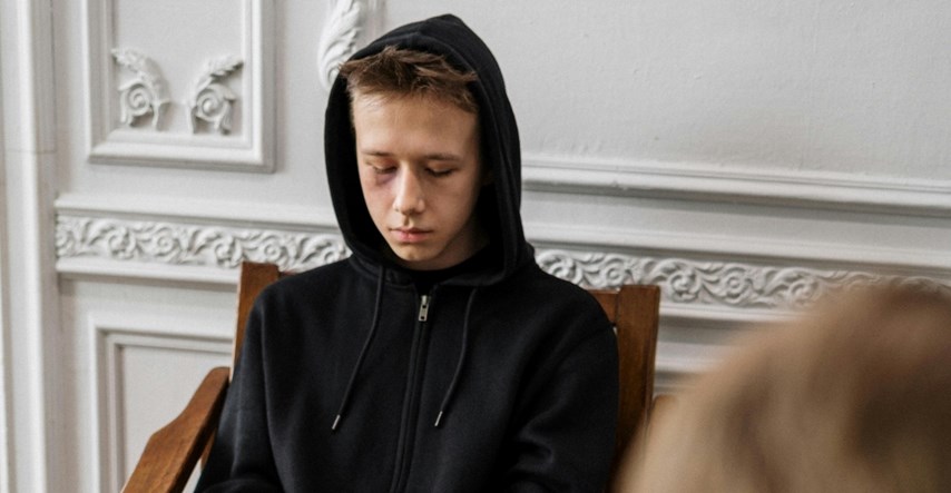 Zlostavljani tinejdžeri mogu pokazivati rane znakove psihoze, pokazuje studija