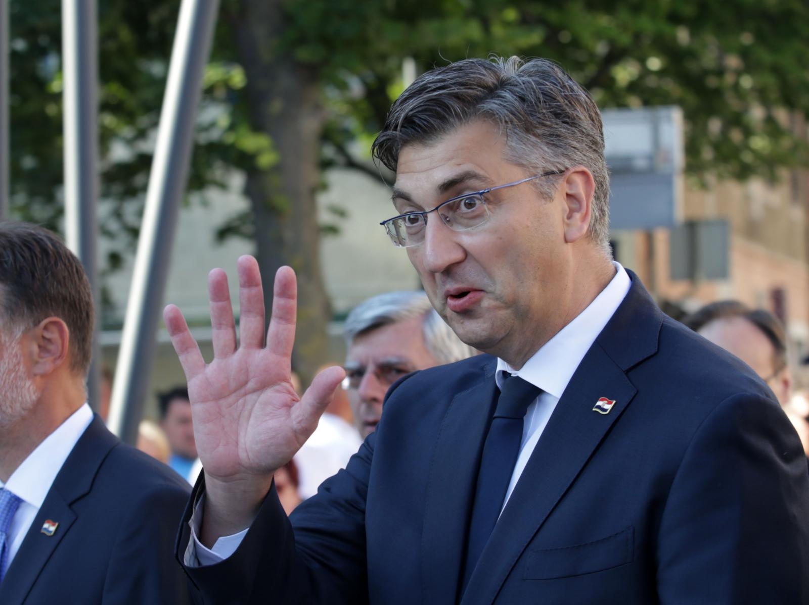 Plenković: Kolinda će se kandidirati i bit će kandidatkinja HDZ-a