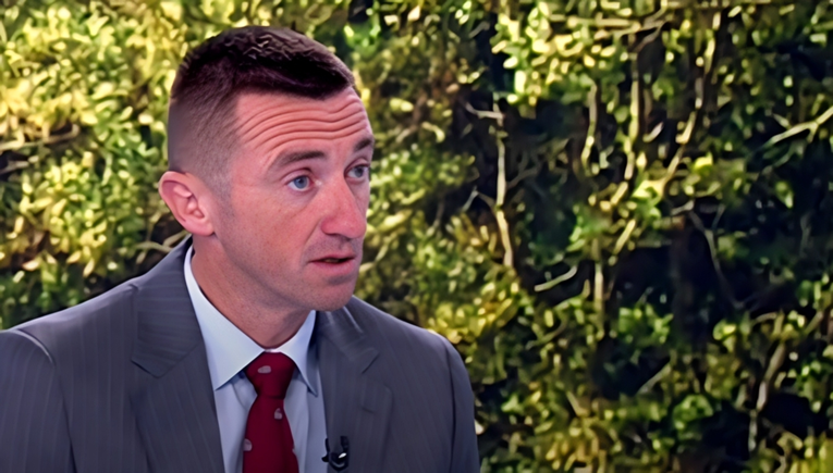 Penavi izmislili posao. On objašnjavao zašto je to važno