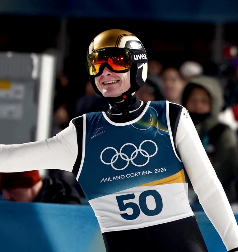 Čudesni Domen Prevc ispisao povijest skijaških skokova