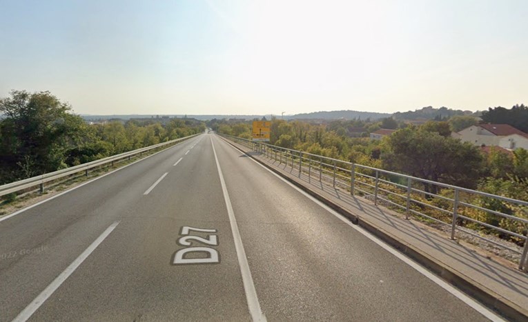 Teška nesreća u Benkovcu, poginuo vozač