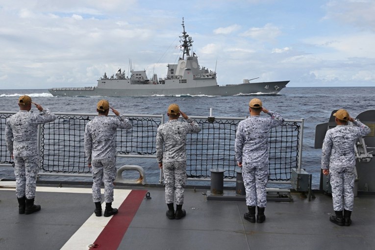 Kina pratila australske i kanadske brodove u Tajvanskom tjesnacu. "Izazivaju nevolje"