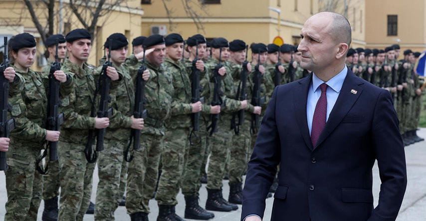Anušić: Gradimo vojsku koja će moći odgovoriti na svaku pretenziju na naš teritorij