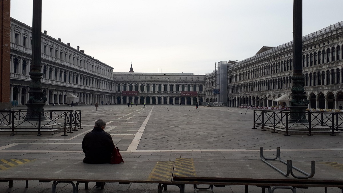 VIDEO Ulice gradova u Italiji su puste