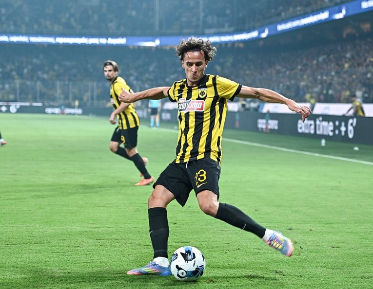 Odrekao se Austrije da bi igrao za Hrvatsku. Odigrao je utakmicu karijere