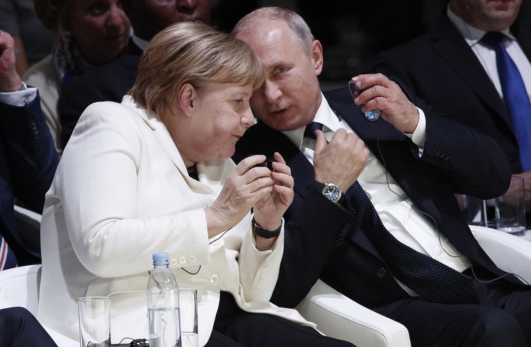 Merkel i Putin se sastaju zbog napetosti na Bliskom istoku
