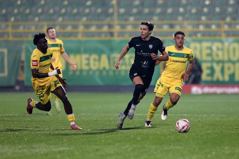 Vukovar pobijedio Istru škaricama u 87. minuti i ponovno poslao Osijek na dno SHNL-a