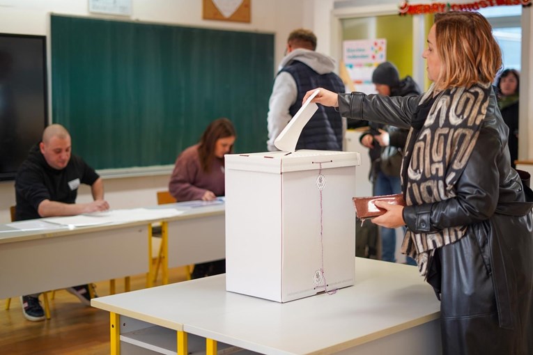 Objavljeno koliko je ljudi na popisu birača za drugi krug predsjedničkih izbora