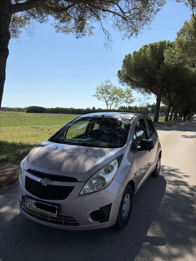 Chevrolet Spark iz 2010. hit je na oglasima. Cijena je 3000 eura