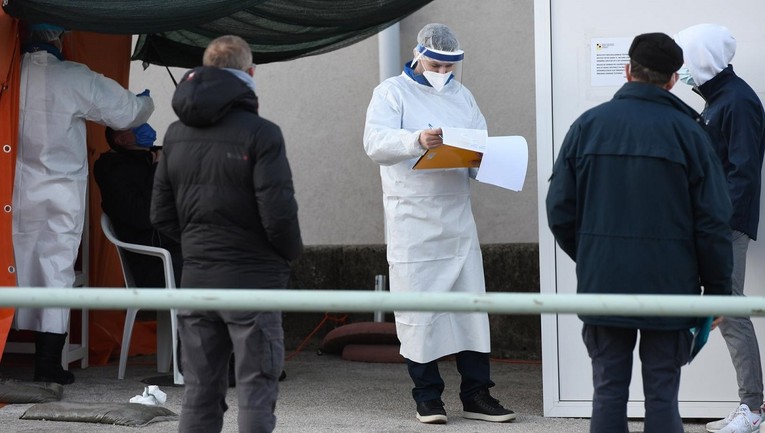 Stožer: Danas 1728 novih slučajeva korone, umrlo 18 osoba