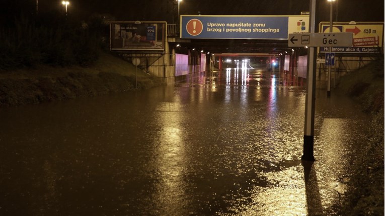 Grad Zagreb: Rok za prijavu štete od poplava do četvrtka u podne