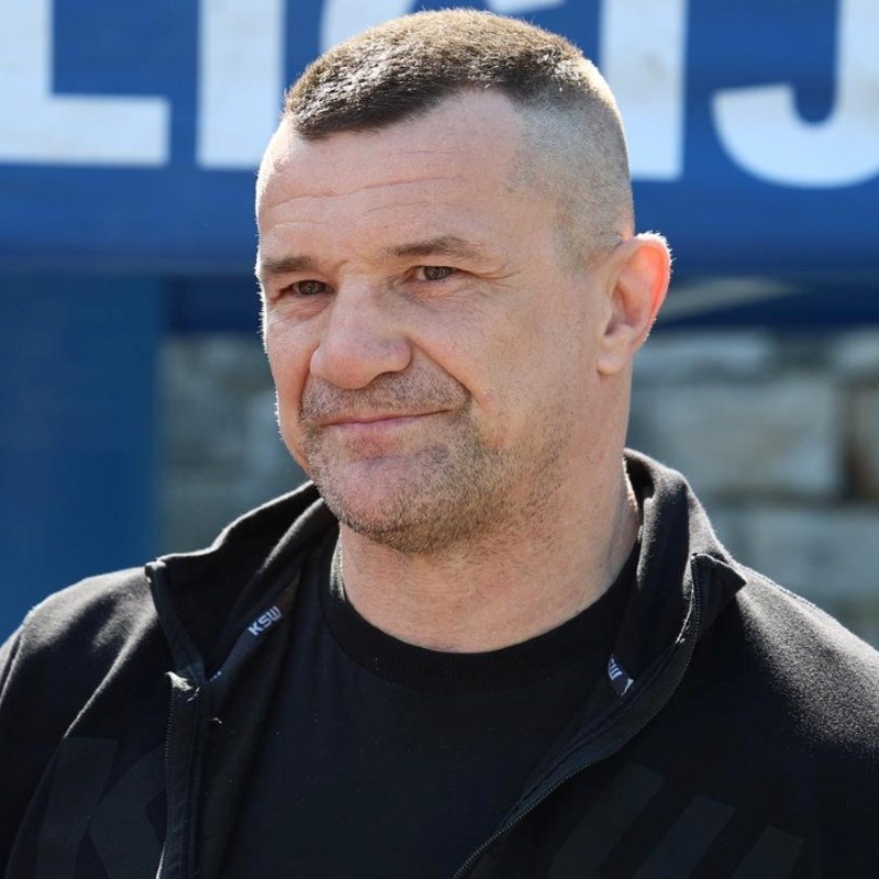 Cro Cop se emotivnom objavom oprostio od čovjeka koji mu je obilježio život
