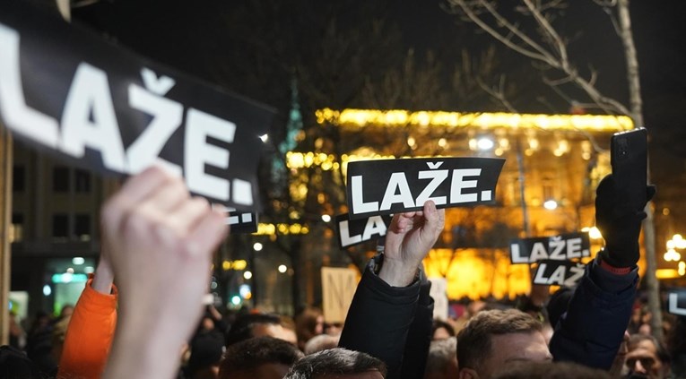 Održan šesti postizborni prosvjed u Beogradu, za sutra najavljen masovan skup
