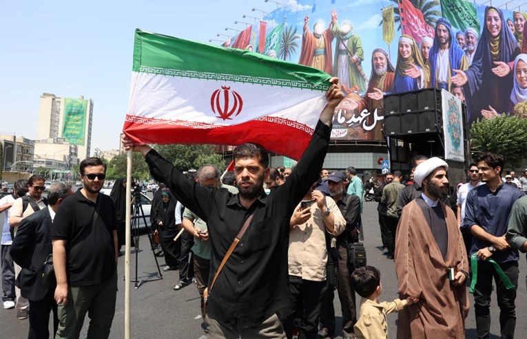 Iranci šokirani silovitim izraelskim napadom