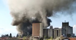 VIDEO Veliki požar u tvornici u Valpovu, gasilo ga 50 vatrogasaca, dim prekrio grad