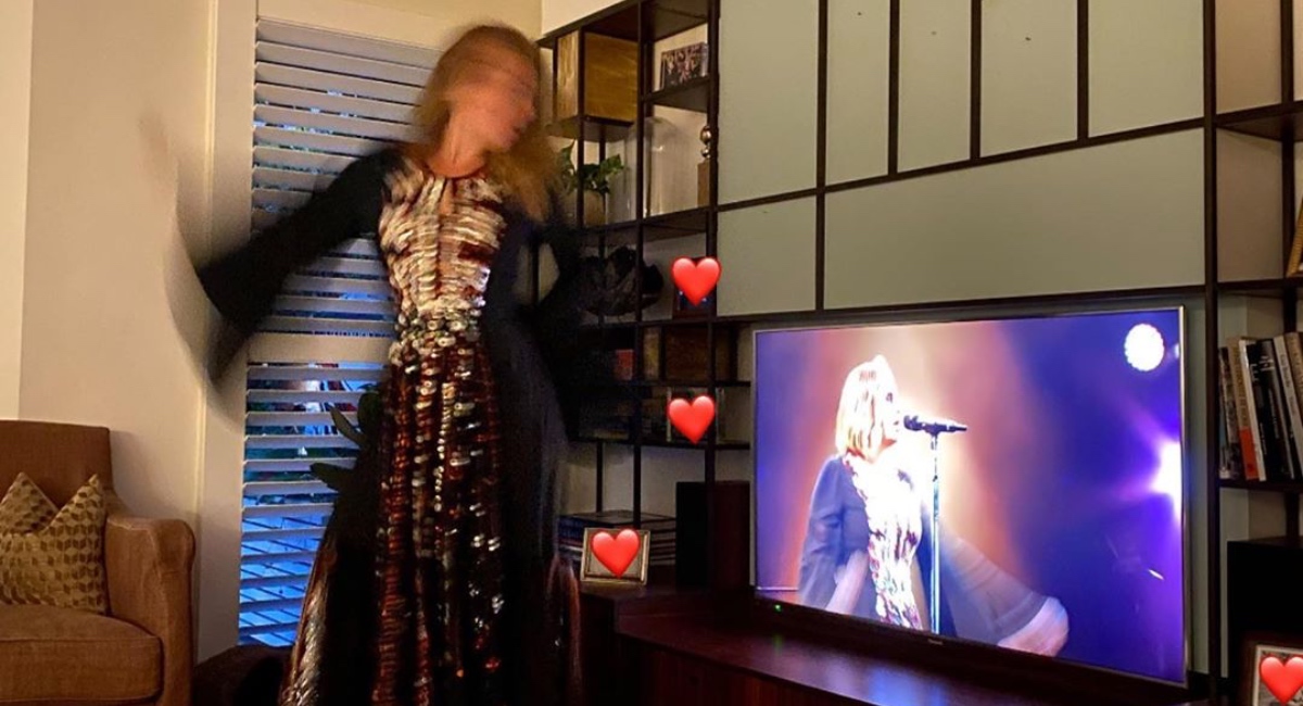 Adele odjenula haljinu staru četiri godine i pokazala dramatičnu transformaciju