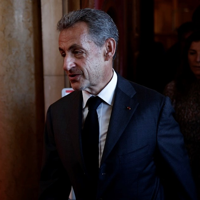 Potvrđena presuda: Sarkozy mora provesti godinu dana u kućnom pritvoru s narukvicom