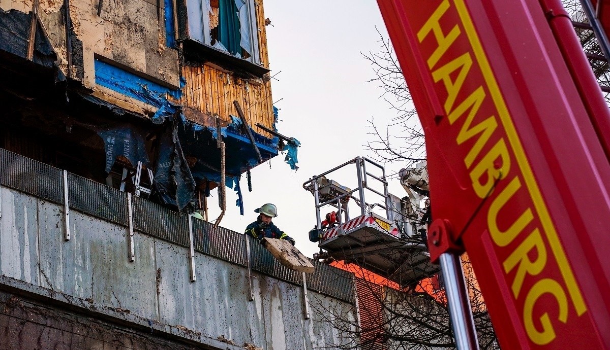 Dvoje Mrtvih U Požaru U Hamburgu, Jedna Osoba Skočila Kroz Prozor ...