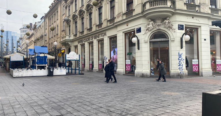 FOTO Mirna nedjelja u Zagrebu: Centar grada gotovo je prazan