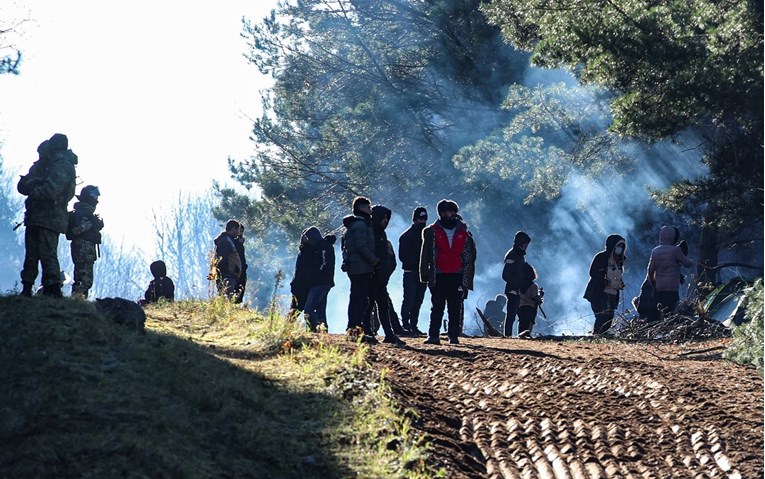 Kaos na granici EU, migranti provalili u Poljsku. Čula se pucnjava