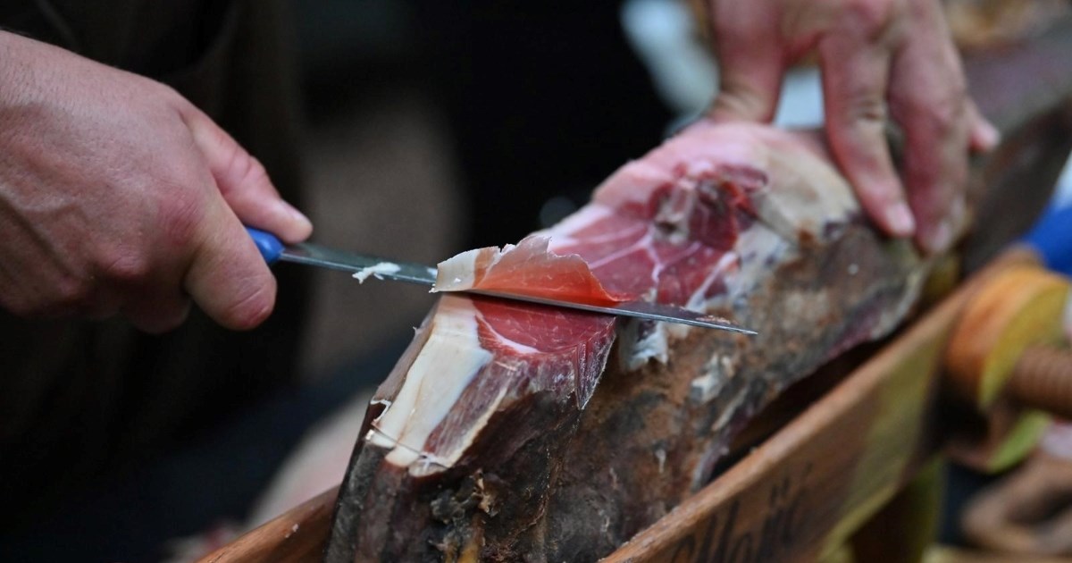 U Vrgorcu se održavaju Dani dalmatinskog pršuta i vina