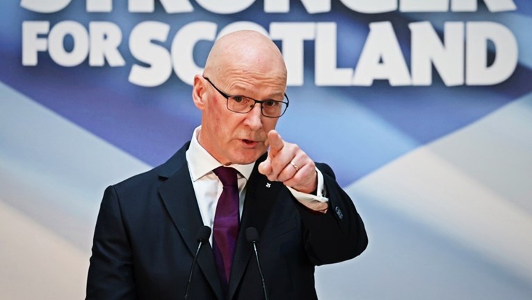 Humza Yousaf podnio ostavku, ovo je novi škotski premijer