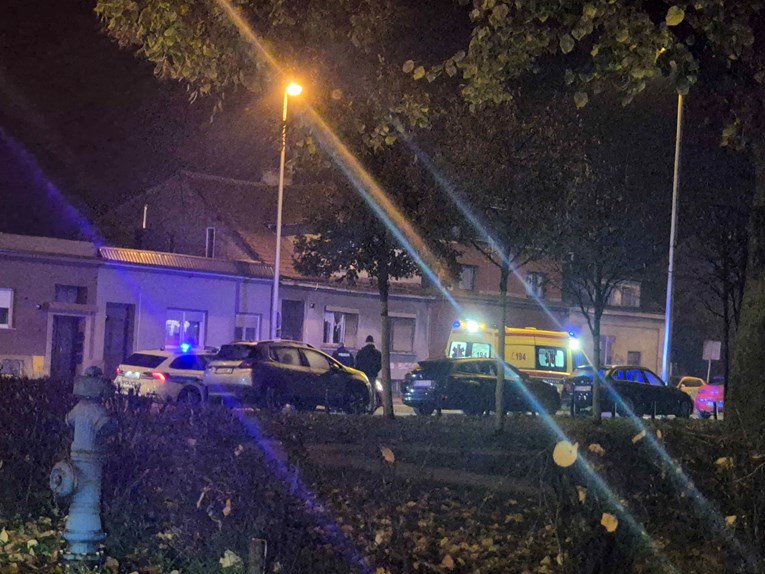 Dvije prometne nesreće u Zagrebu, jedna osoba odvezena u bolnicu