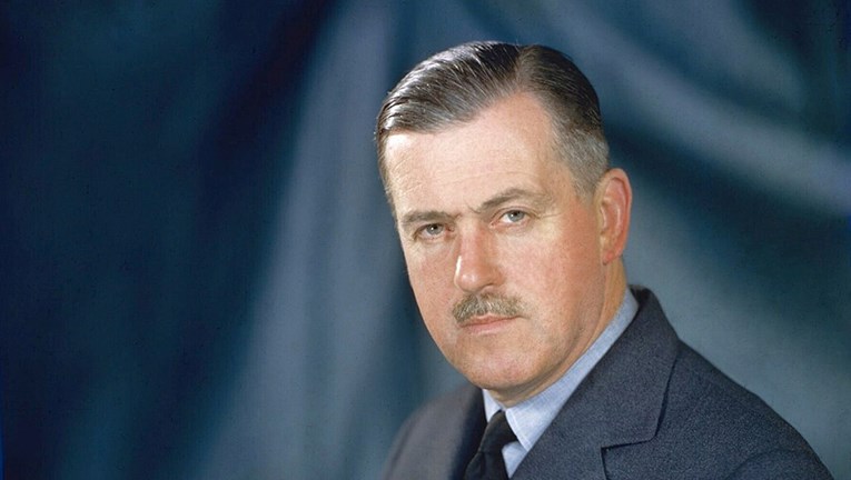 Ovaj čovjek je zaslužan za uništenje Hitlerove avijacije. Završio je tragično