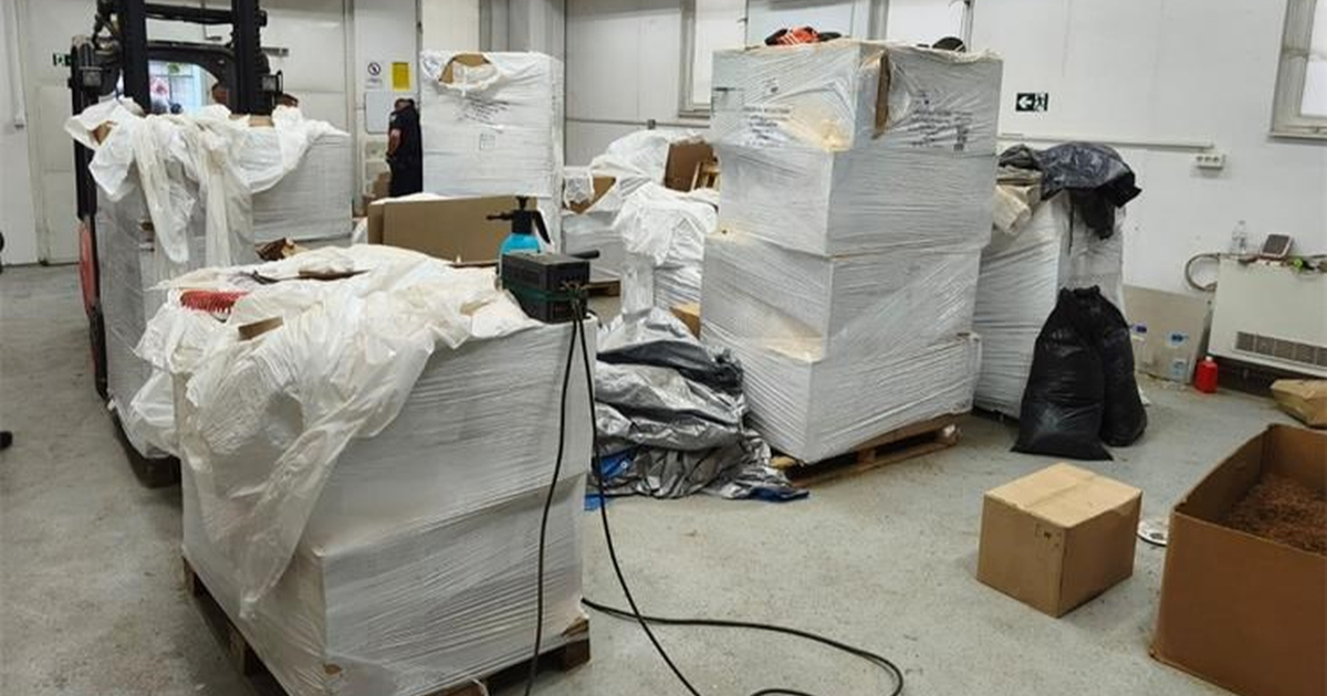 9 tona duhana i preko 2 milijuna cigareta: Objavljene fotografije ogromne zapljene