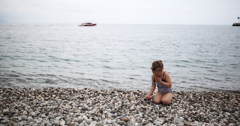 Šokantna fotografija pokazuje koliko oblačno vrijeme može biti opasno za malu djecu