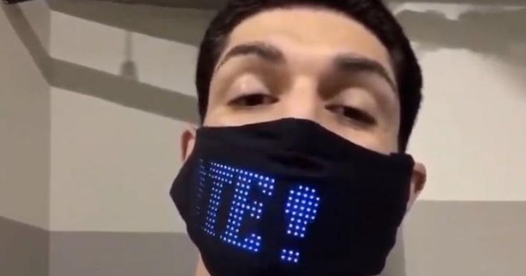 Košarkaš za kojim je Turska izdala tjeralicu oduševio digitalnom porukom na maski