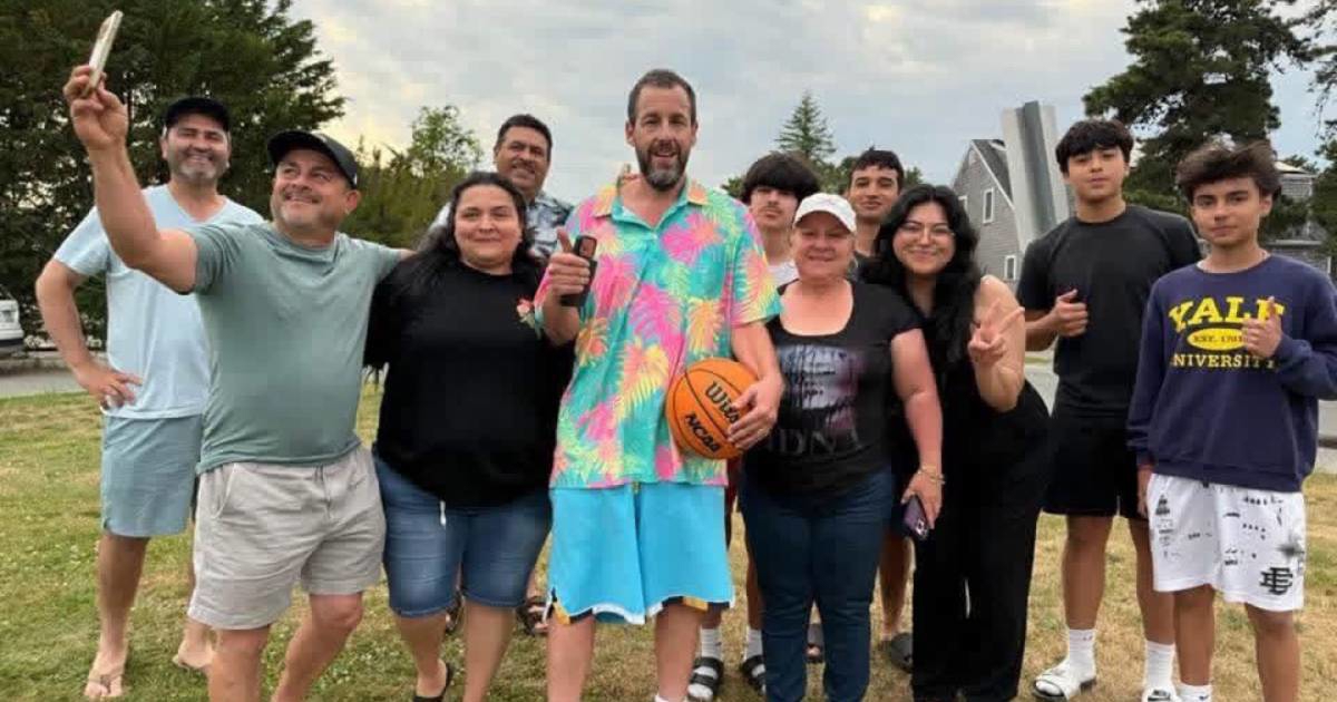 Adam Sandler zvao policiju nakon vjenčanja Taylor Swift, razlog je urnebesan