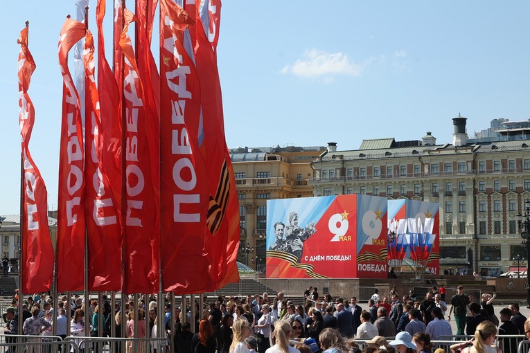 Moskva tvrdi da je Ukrajina prekršila primirje. Zelenski: Napali su nas preko 140 puta