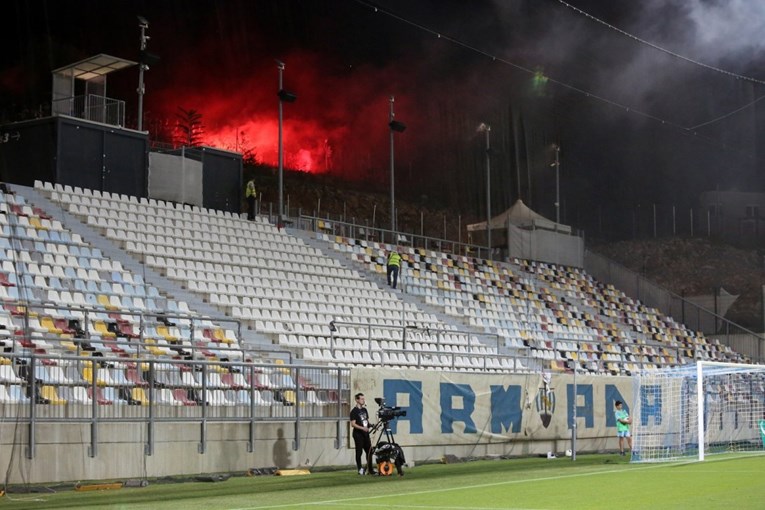 Odgođen derbi Rijeke i Hajduka