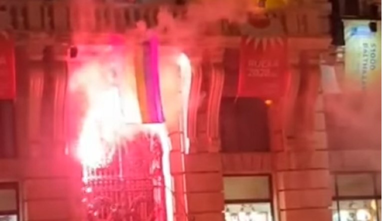 VIDEO U Rijeci zapaljena gej zastava prije nekoliko mjeseci, sad se pojavila snimka