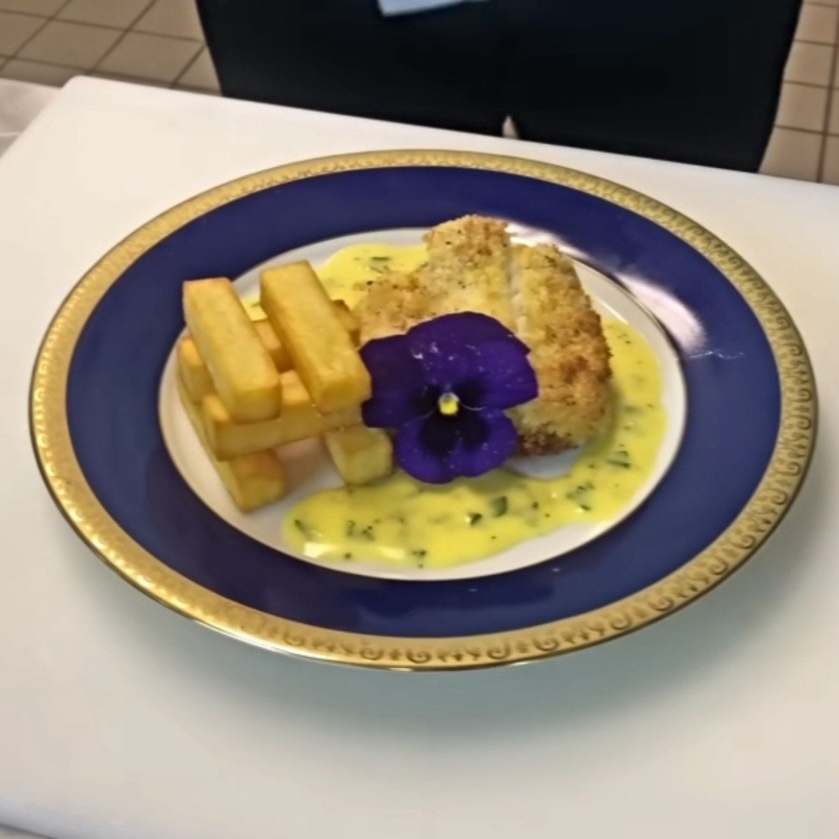 Što je kraljica Elizabeta jela na Veliki petak? Njezin kuhar u videu pokazao recept