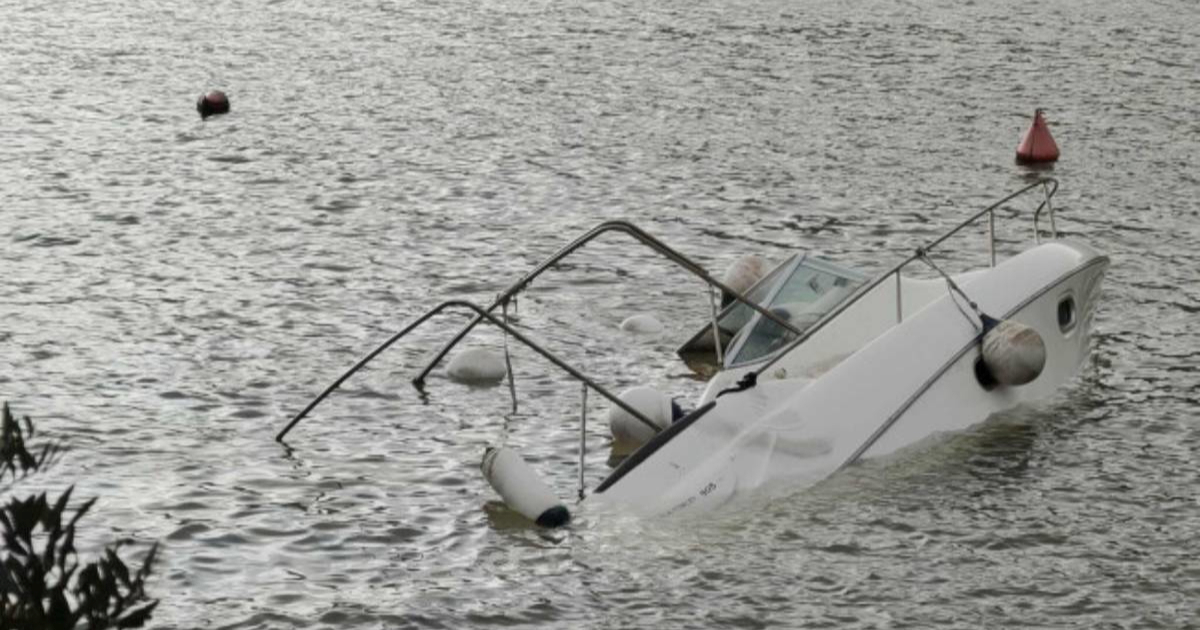 FOTO Nevrijeme u Dubrovniku: Potopljen gliser, odroni i problemi u prometu