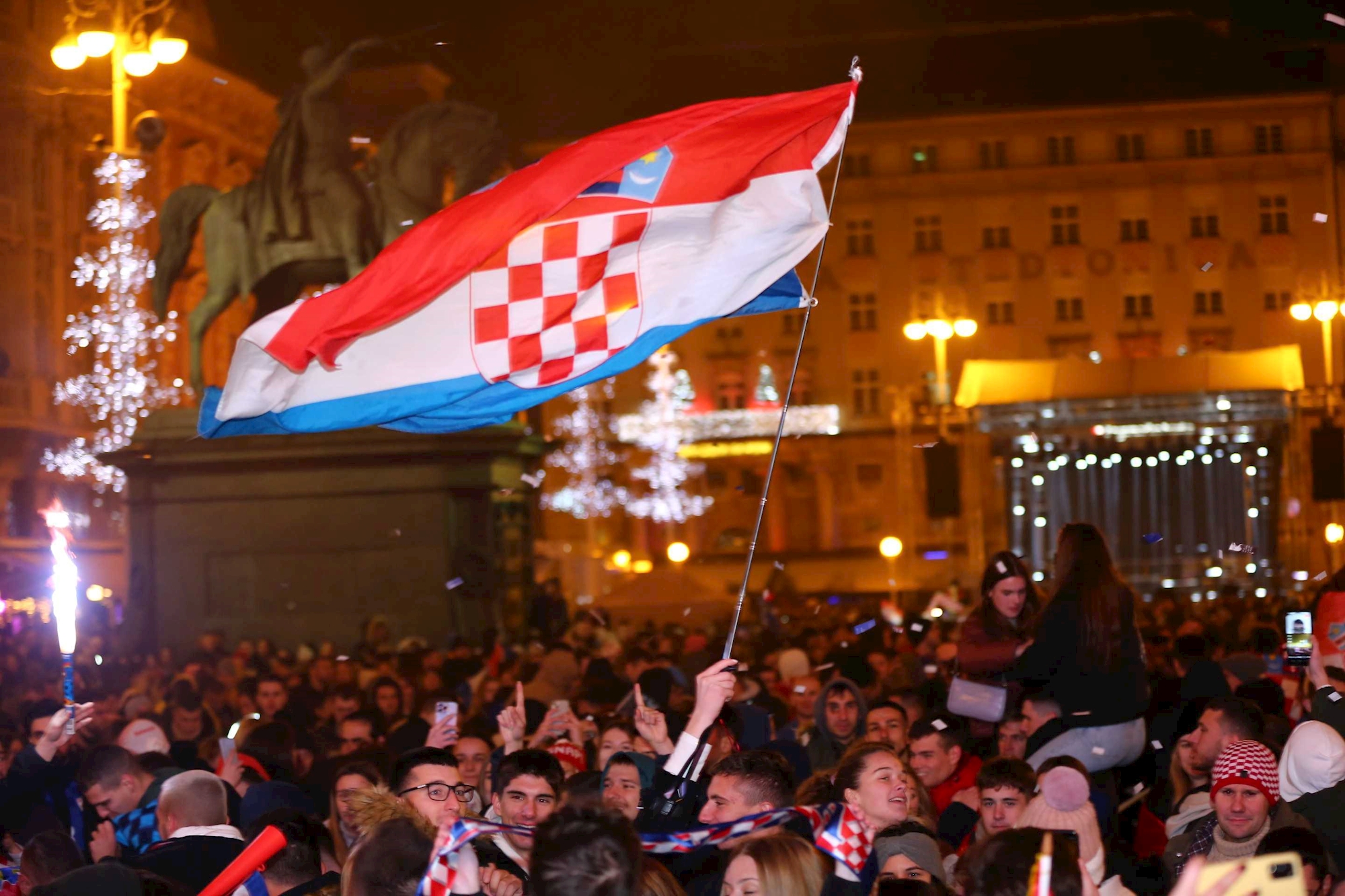VIDEO Slavlje navijača na Trgu bana Jelačića nakon bronce Vatrenih