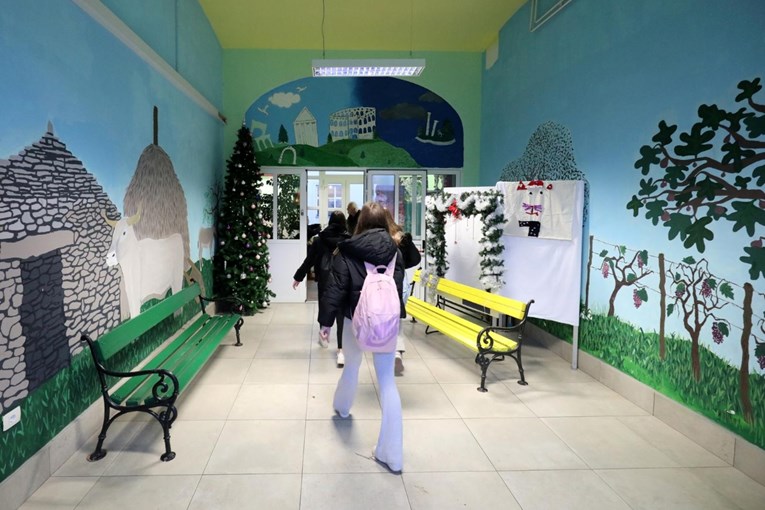 "Što se događa s našom djecom?" Viralni video učiteljice otkrio porazne činjenice