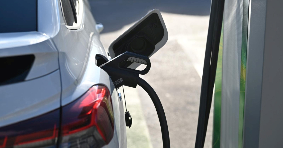 Veliko istraživanje: Kupci se vraćaju benzincima i dizelašima