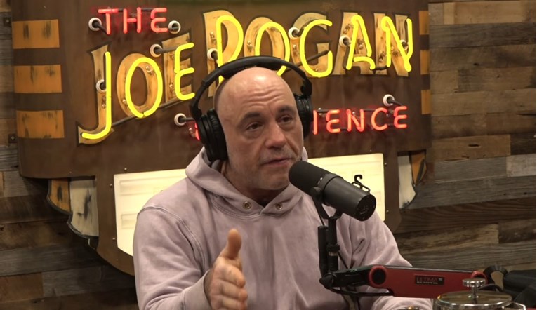 Bijela kuća odgovorila Joeu Roganu