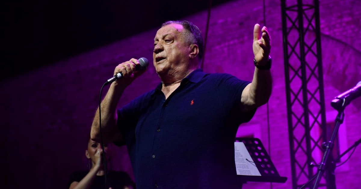 Halid Bešlić otkazao koncert zbog zdravlja: "Počinje s rehabilitacijom"