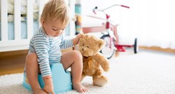Šest znakova da dijete još nije spremno za odvikavanje od pelena