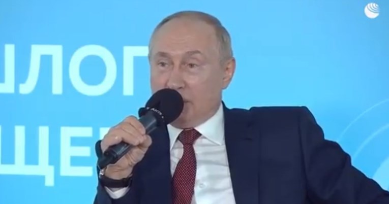 Učenik iz Rusije ispravio Putina na predavanju, evo što mu je predsjednik odgovorio