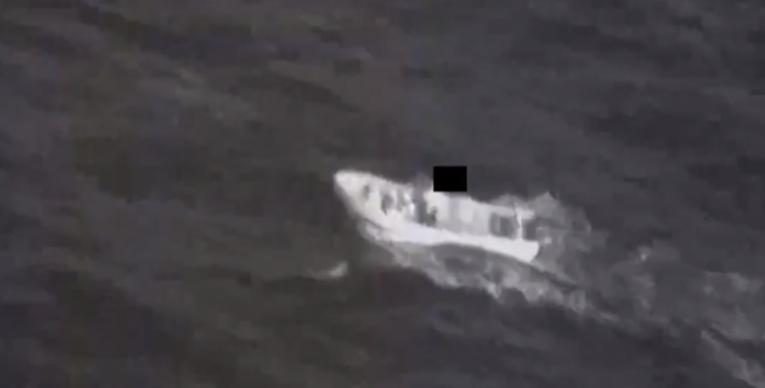 VIDEO Američka vojska napala tri broda u Karipskom moru, ubijeno osmero